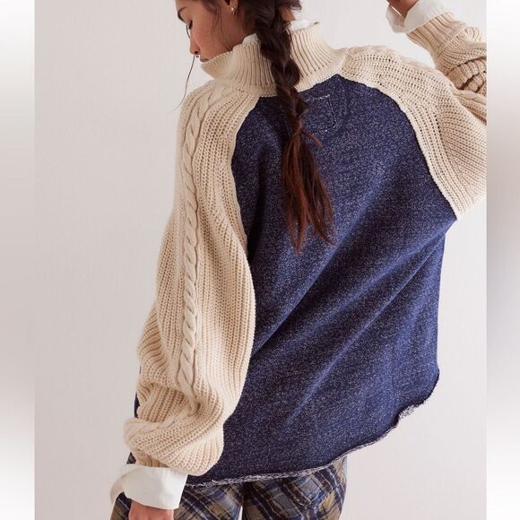 Free People Navy and Cream Knit Top - Picture 2 of 7